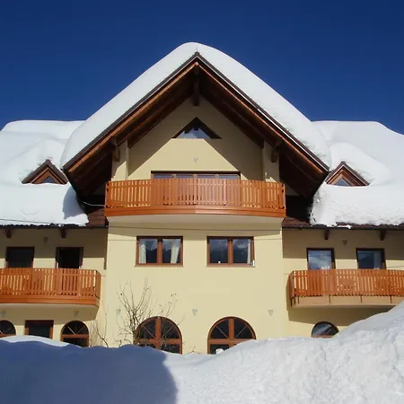 Tempfer 2 & With New Wellness Kranjska Gora