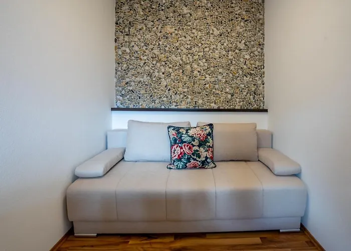 Tempfer 2 & With New Wellness 4*