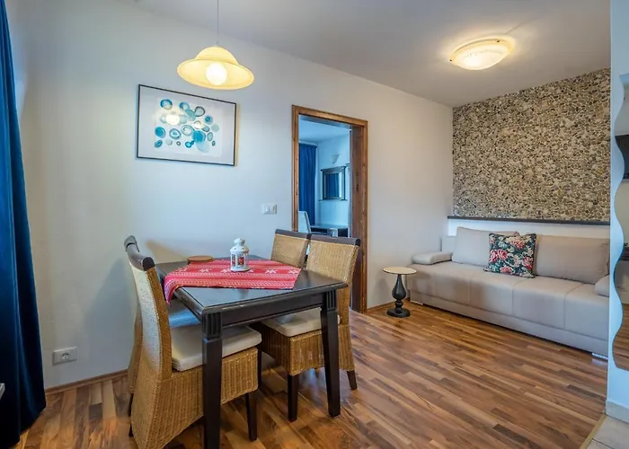 Tempfer 2 & With New Wellness 게스트하우스