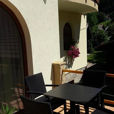 Tempfer 2 & With New Wellness Maison d'hôtes 4*