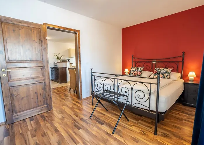 Tempfer 2 & With New Wellness 4* Kranjska Gora